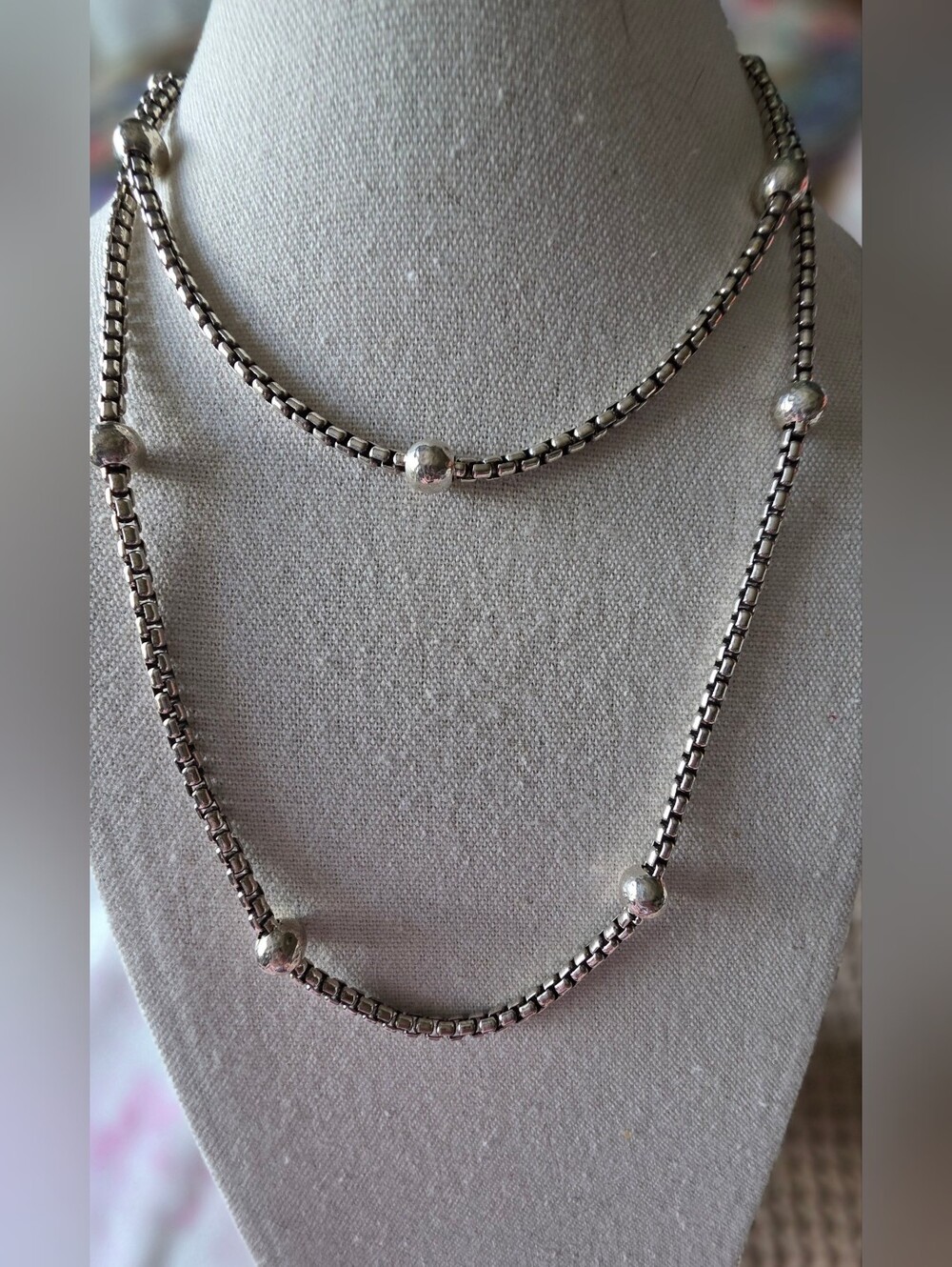 JAI by John Hardy Sterling Silver Box Chain Bead Station Necklace.